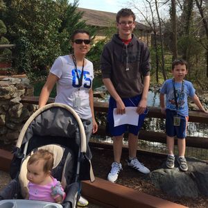 Meet your Posher, Max